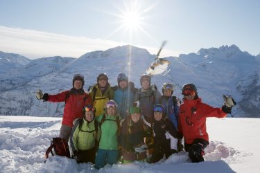 Guests - Copyright: Mike Wiegele Helicopter Skiing